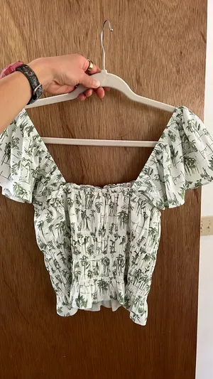 Abercrombie and fitch blouse thumbnail 3