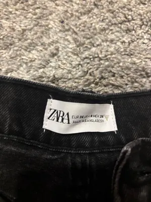 Zara black denim frayed shorts thumbnail 3