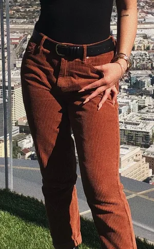 Jeans thumbnail 2