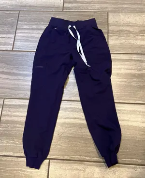 FIGS Womens sz XSP  Jogger Scrub Pants! No Free Shipping:( thumbnail 1