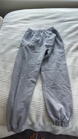 Brandy Melville Sweatpants thumbnail 2