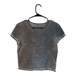 American Eagle gray lettuce edge tee thumbnail 1