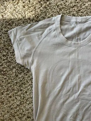 Lululemon Swiftly Tech Short Sleeve thumbnail 3