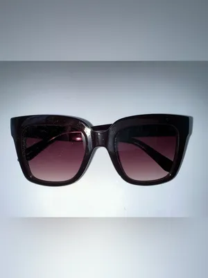 Quay Classic Claret red Sunglasses 75883 ICY gradient lens new in box with cloth thumbnail 2