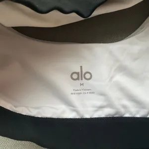 Alo Yoga Airbrush Double Up Bra Black/White M thumbnail 3