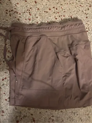 Lululemon dance studio high rise short size 4 warm ash gray thumbnail 10