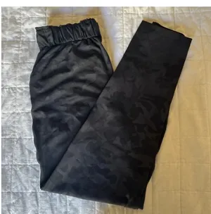 Lululemon Keep Moving 7/8 High Rise Camo  thumbnail 2