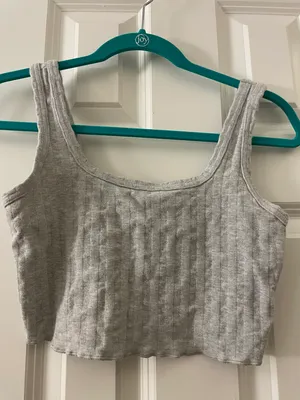 Crop Top thumbnail 3