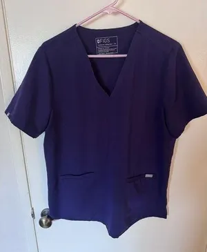 FIGS Technical Collection Women’s Scrub Top Purple Size XL Medical Nurse Doctor thumbnail 1