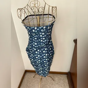 Princess Polly Oscar Strapless Floral Mini Dress Navy Size 8 thumbnail 8