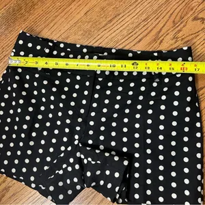 LOFT | Black & White Polka Dot Textured Shorts Size 6 thumbnail 8