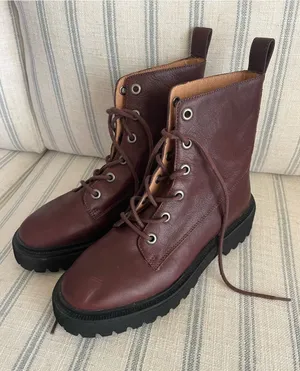 Madewell Rayna Leather Lace-Up Boots in Dark Cabernet Size US 6.5 thumbnail 1