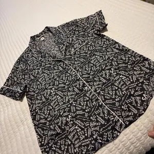 Victoria’s Secret PJ Pajama Button Up Shirt Top Sz L Large Black & Pink thumbnail 12