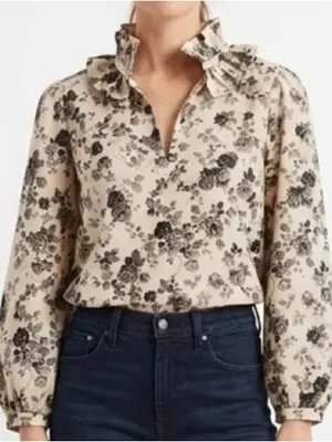 TUCKERNUCK Faded Roses Bouvier Blouse Size Medium thumbnail 1