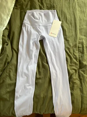 Lululemon Wunder Under HR Tight 25” Leggings thumbnail 2