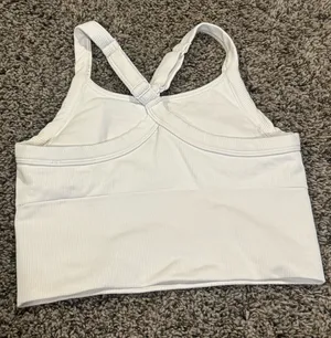 Alo Tank White thumbnail 3