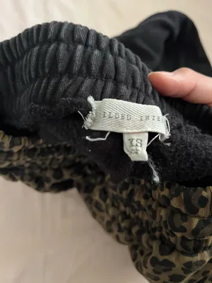Buckle Cheetah print sweatpants thumbnail 2