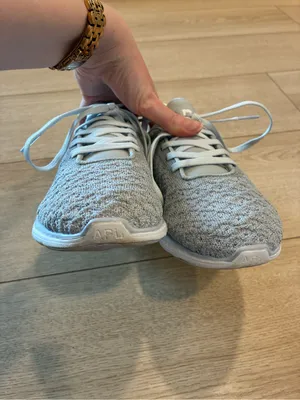 APL Women’s Techloom Phantom Gray Knit Sneaker Size 6.5 thumbnail 5