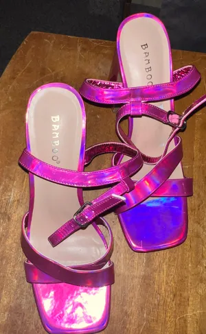 Pink Heels  thumbnail 3