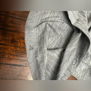 Lululemon Swiftly Tech Run Racerback Heathered Gray Tank Top Women'S Size 4 thumbnail 2