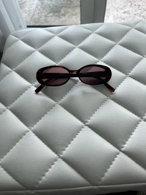 Amazon Oval Sunglasses thumbnail 2