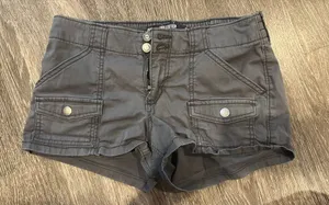 Hollister Shorts Low-Rise thumbnail 1