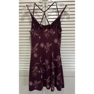 Aeropostale Burgundy Floral Strappy Mini Dress Size Sm Boho‎ Lined thumbnail 3
