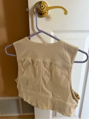 American Eagle Outfitters Cream Button-Front Crop Top thumbnail 3