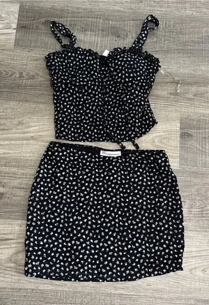No Boundaries Black & White Floral Smocked Top and Skirt Set thumbnail 1