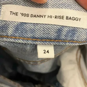 Denim forum Aritzia 90’s Danny hi-rise baggy 100% organic cotton sz 24 #763 thumbnail 13