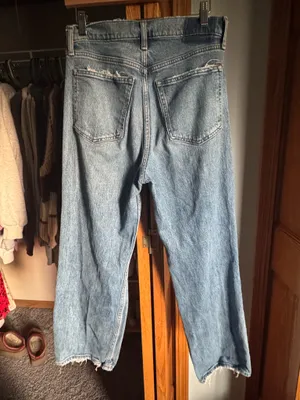 Abercrombie High Rise The 90s Relaxed Jeans thumbnail 4