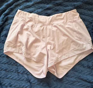 Lululemon Shorts thumbnail 1