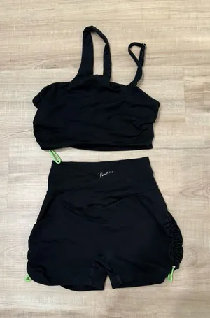 Bombshell Sportswear Toggle Set! thumbnail 1