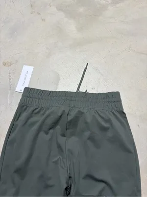 Yogalicious lux NWT lux maya illusion jogger mulled basil XS MSRP$78 thumbnail 7