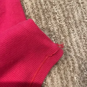 Skims pink pajama bottoms thumbnail 5