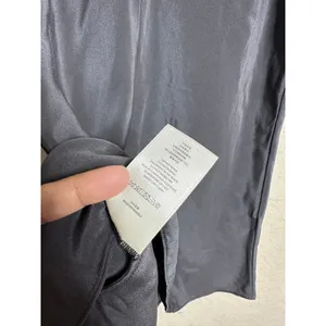 CHICJOC Silk Stretch Camisole Size 36 US4 Charcoal Gray V-Neck Minimalist Tank thumbnail 9
