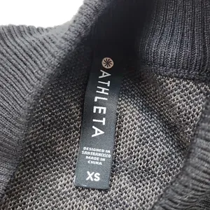Athleta Women Jacquard Crew‎ Sweater in Frosted Floral Black And Tan Extra Small thumbnail 9