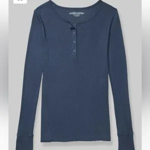 Women's Downtime Henley Size M thumbnail 5
