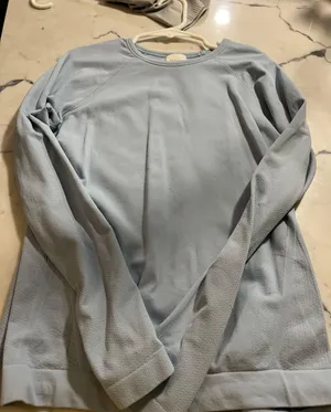 Athleta T-Shirt thumbnail 1