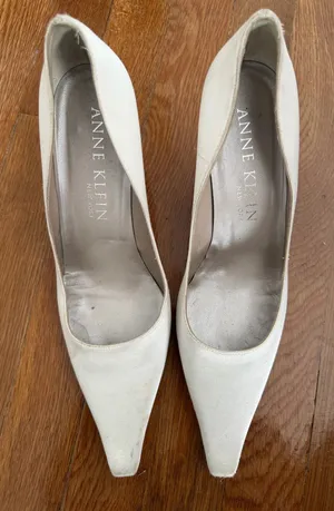 Anne Klein thumbnail 1