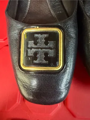 Tory Burch Georgia Black Leather Logo Buckle Square Toe Pumps Size 9.5 thumbnail 12