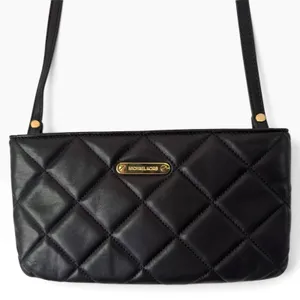 Michael Kors Black Quilted Leather Purse Small Clutch Credit Card Pockets thumbnail 3