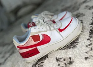 Nike Air Force 1 thumbnail 1