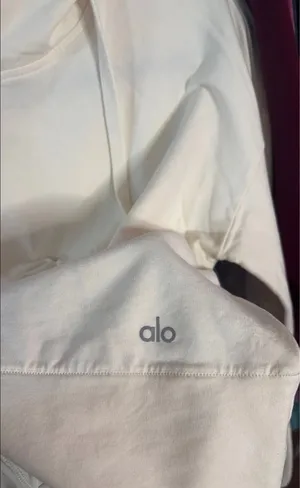 Alo Yoga Cropped Hoodie medium thumbnail 4