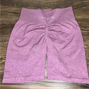 NVGTN Scrunch Butt Seamless Biker Shorts Womens Medium Pink Gym Workout thumbnail 1