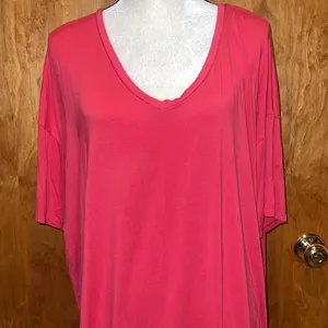 American Eagle shirt thumbnail 1