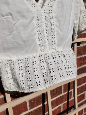 Abercrombie & Fitch white eyelet top Small thumbnail 5