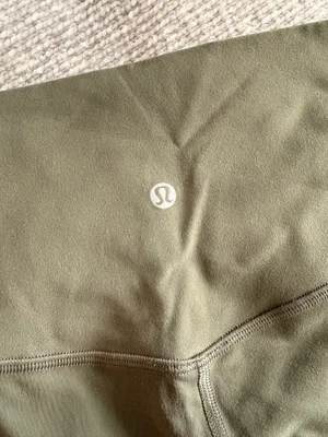 Lululemon Align High-Rise Short Army Green 4” Size 4 thumbnail 8