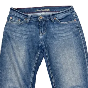 American Eagle Low Rise Y2K Bootcut Jeans Medium Wash Blue Denim Size 4 Reg thumbnail 2