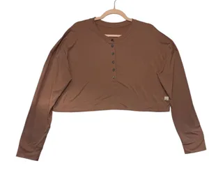Vuori Womens Avalon Long Sleeve Henley Crop Mauve Brown Pink Size M Relaxed Fit thumbnail 1